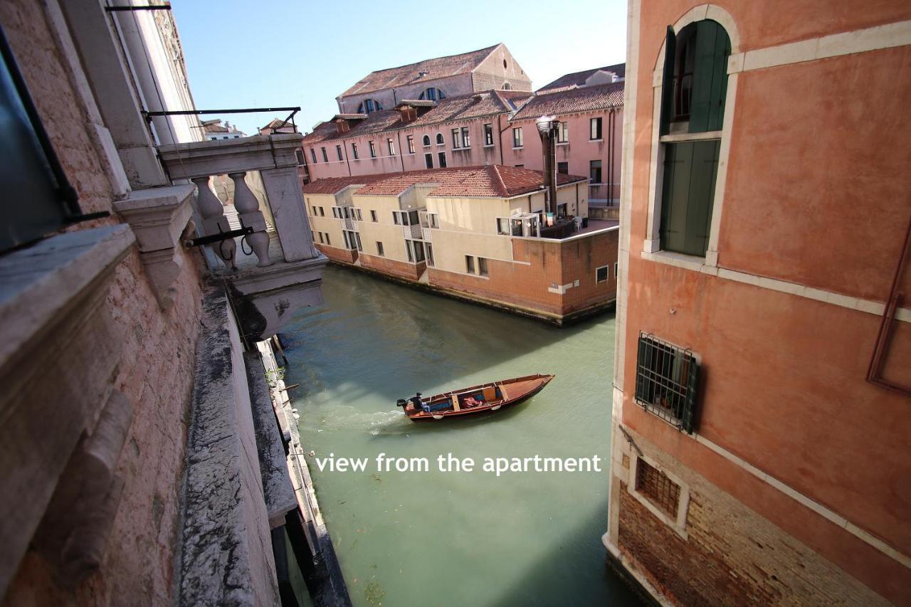 Marco Canal-Views Venise Extérieur photo